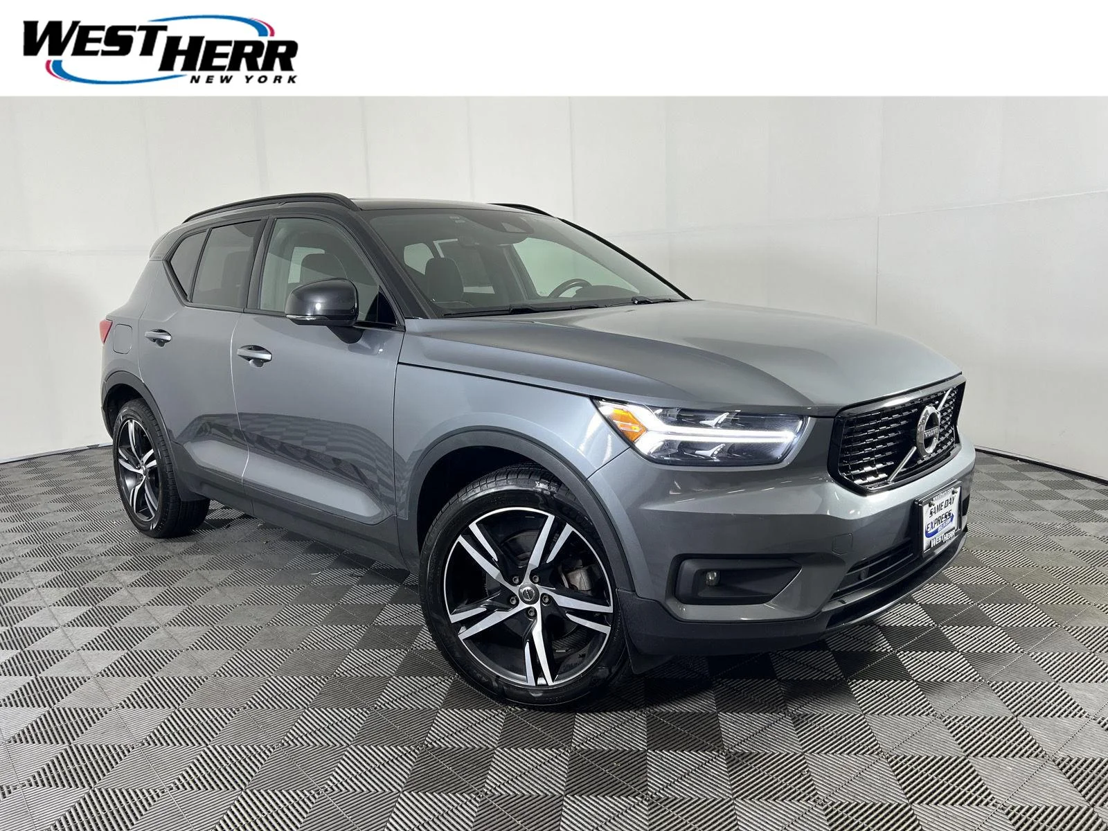 2019 Volvo XC40