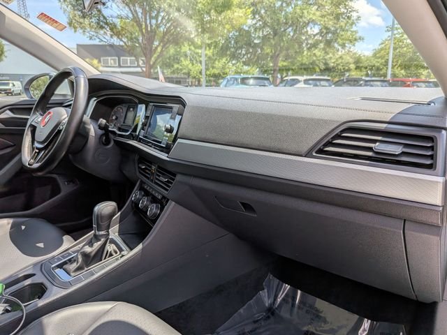 Used 2019 White Volkswagen 1.4T SE image 40