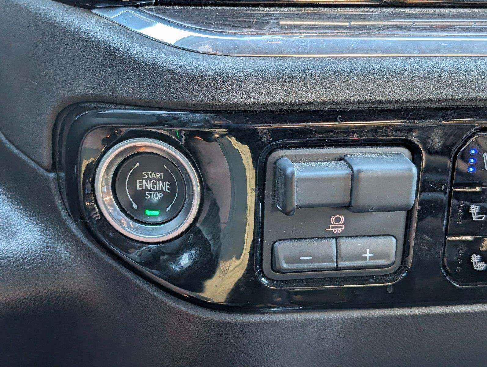 2024 Chevrolet Silverado 1500 LTZ - Photo 21