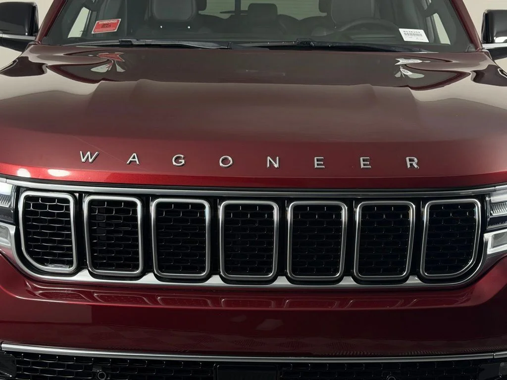 Used 2023 Red Jeep Series III image 12