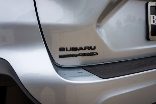 New 2026 Ice Silver Metallic Subaru Premium image 17