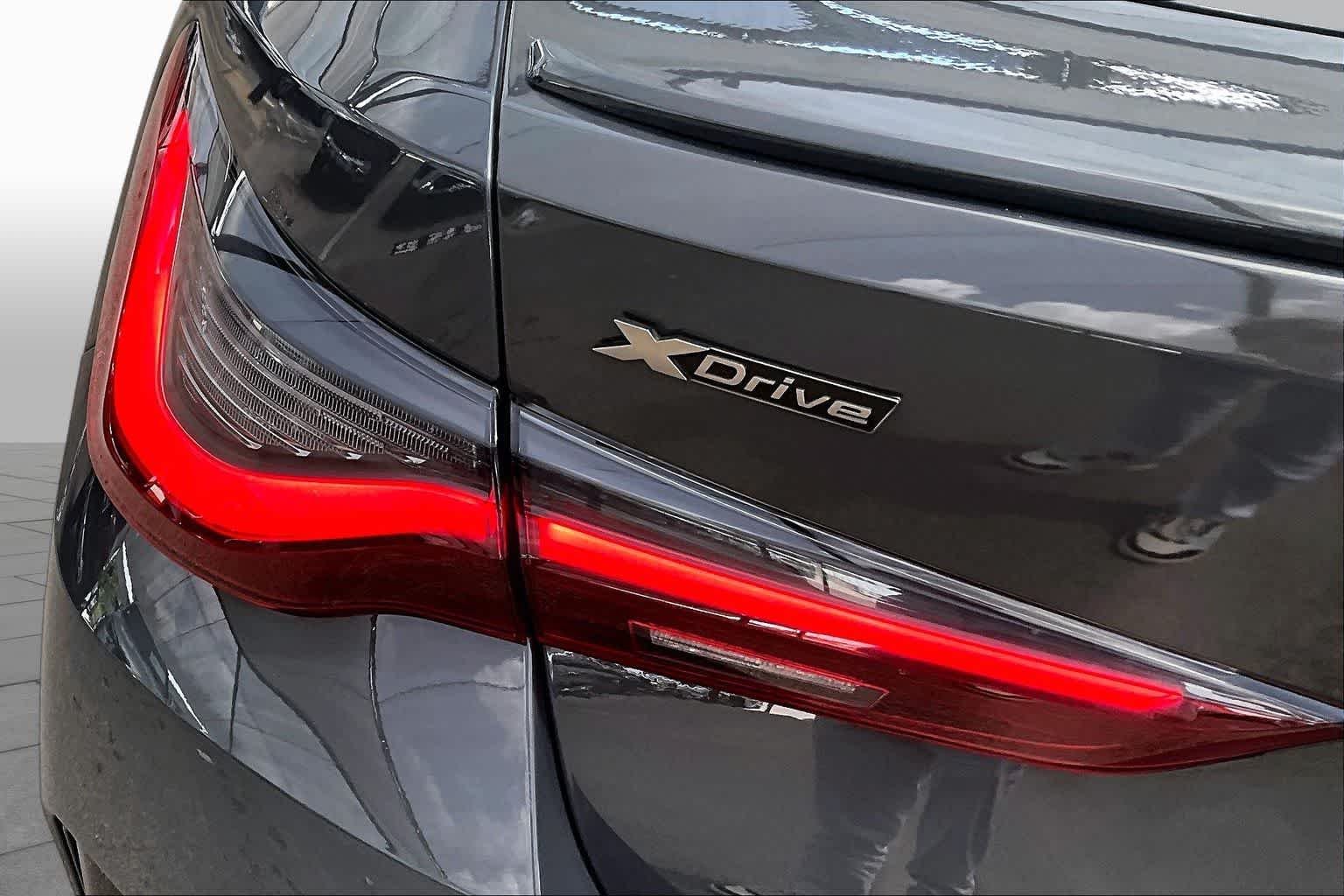 Used 2022 Dravit Gray Metallic BMW M440i xDrive image 28