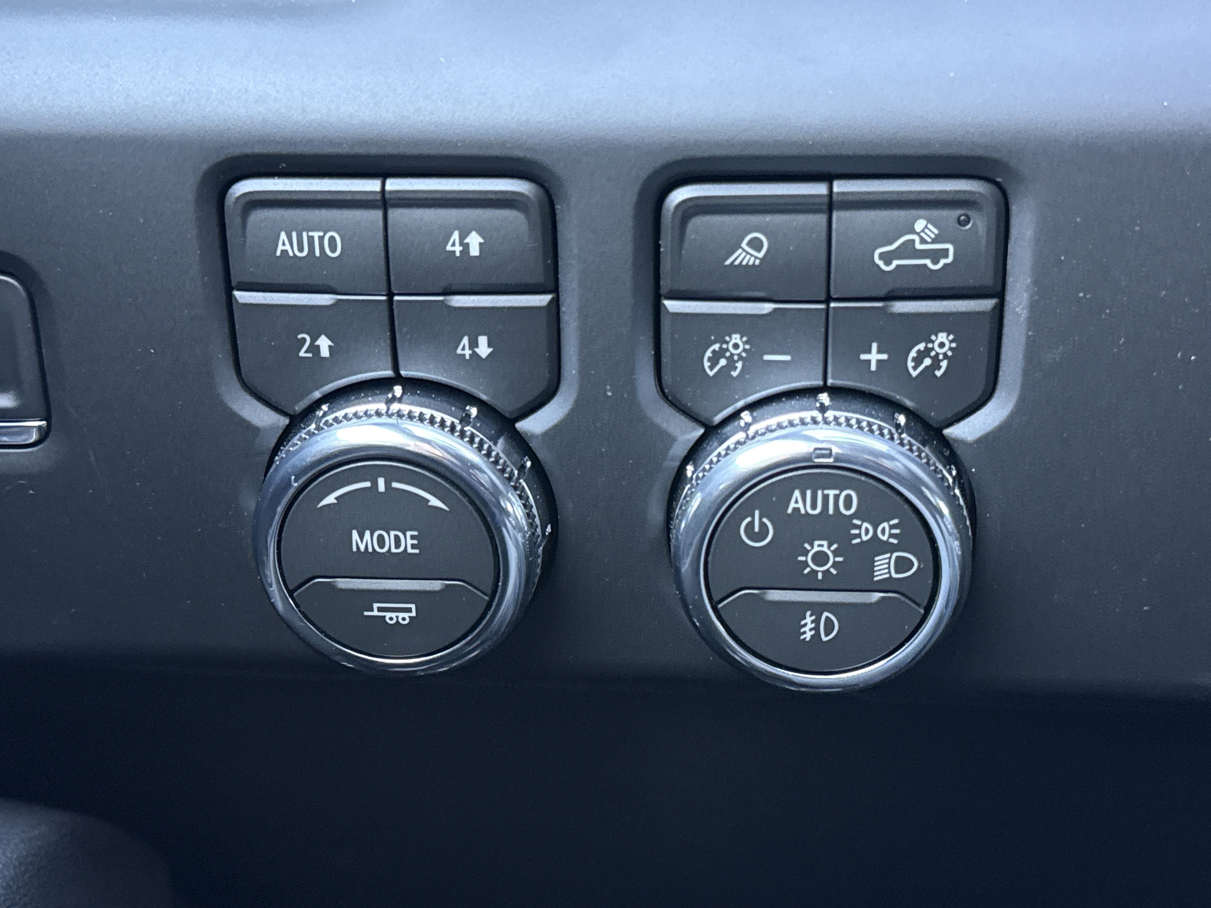 2026 GMC Sierra 2500HD AT4 - Photo 27