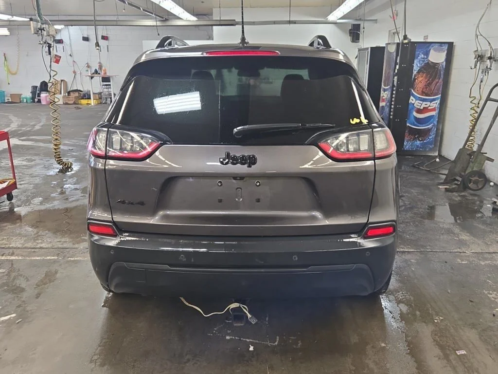 Certified Used 2020 Gray Jeep Latitude Plus image 10