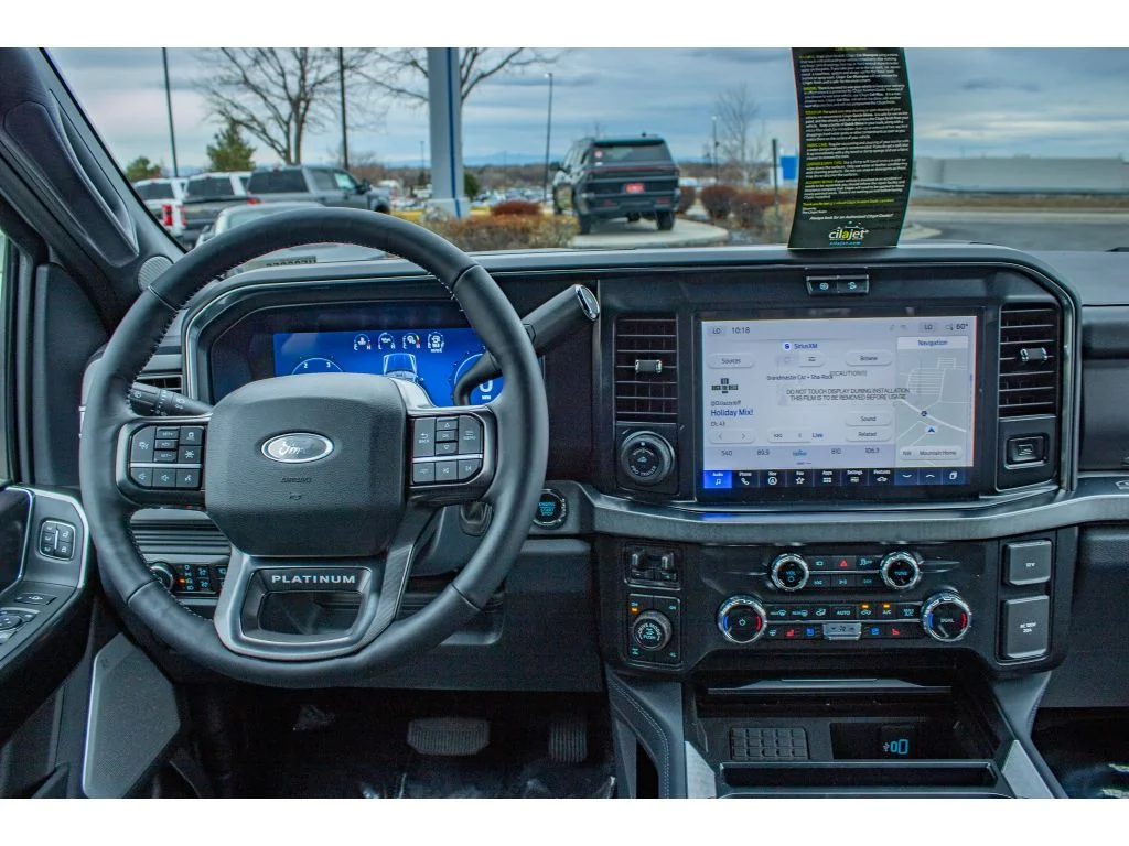 2026 Ford F-350 Super Duty Platinum - Photo 19