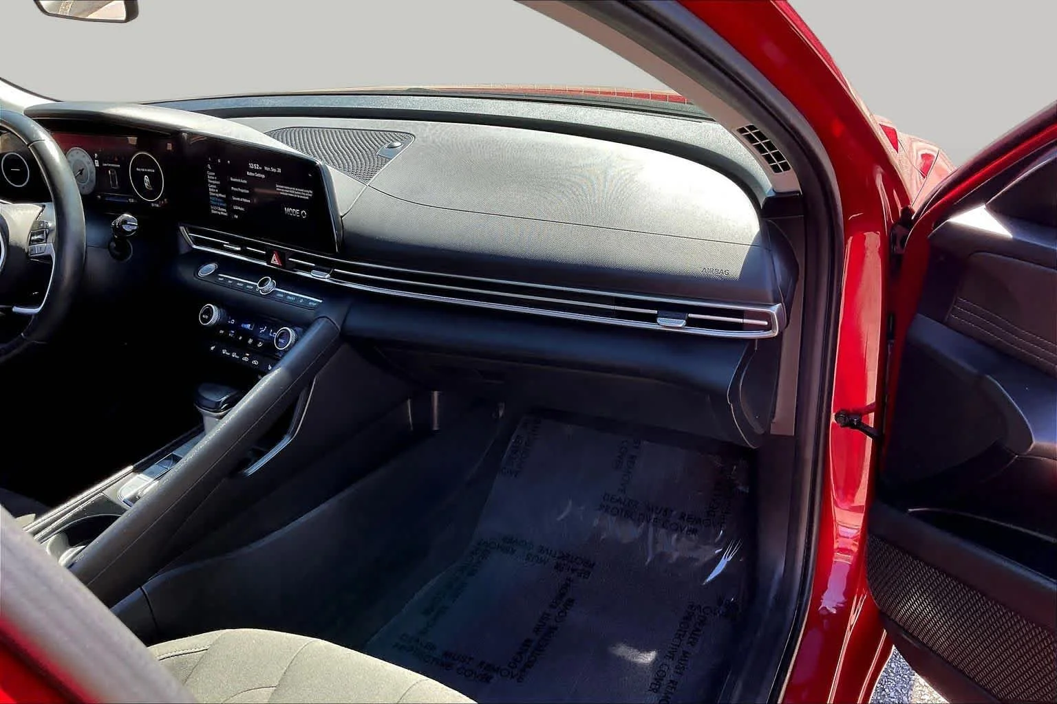 Used 2025 Ultimate Red Hyundai SEL Convenience image 19
