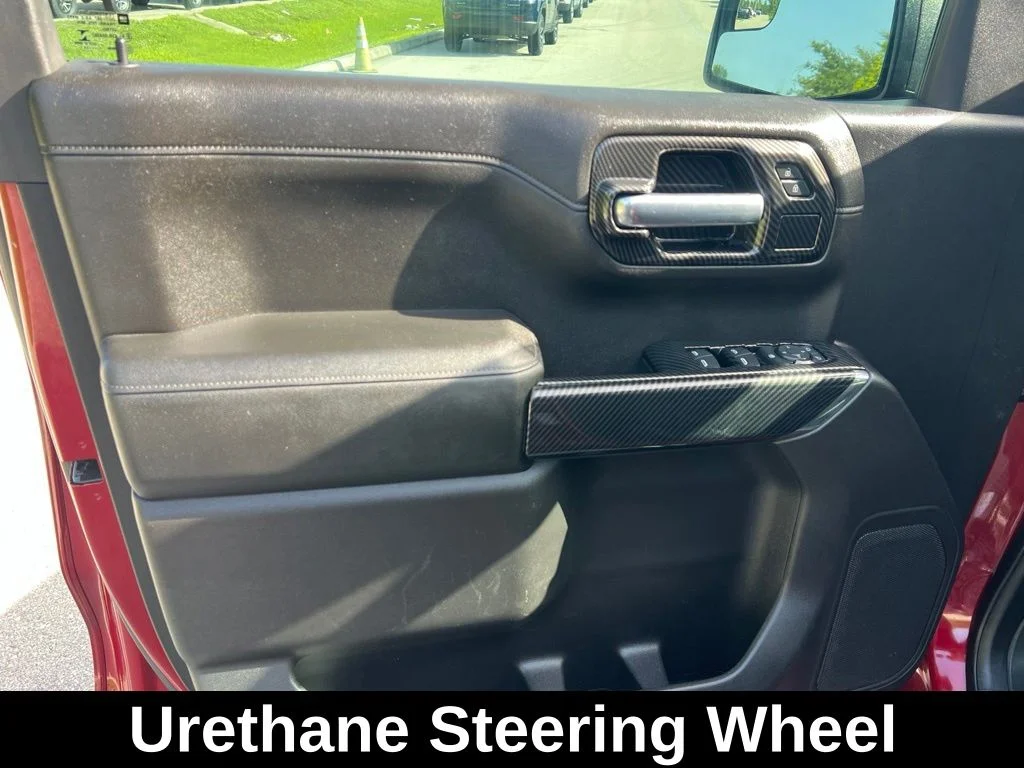 Used 2020 Red Chevrolet LT image 29