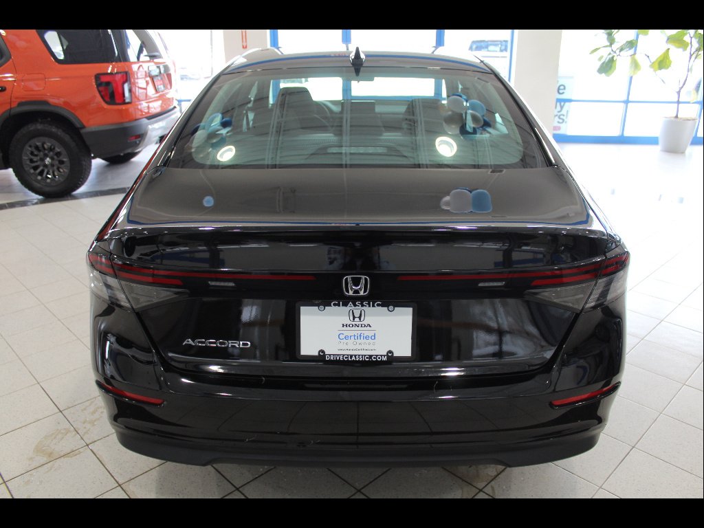2023 Honda Accord LX - Photo 6