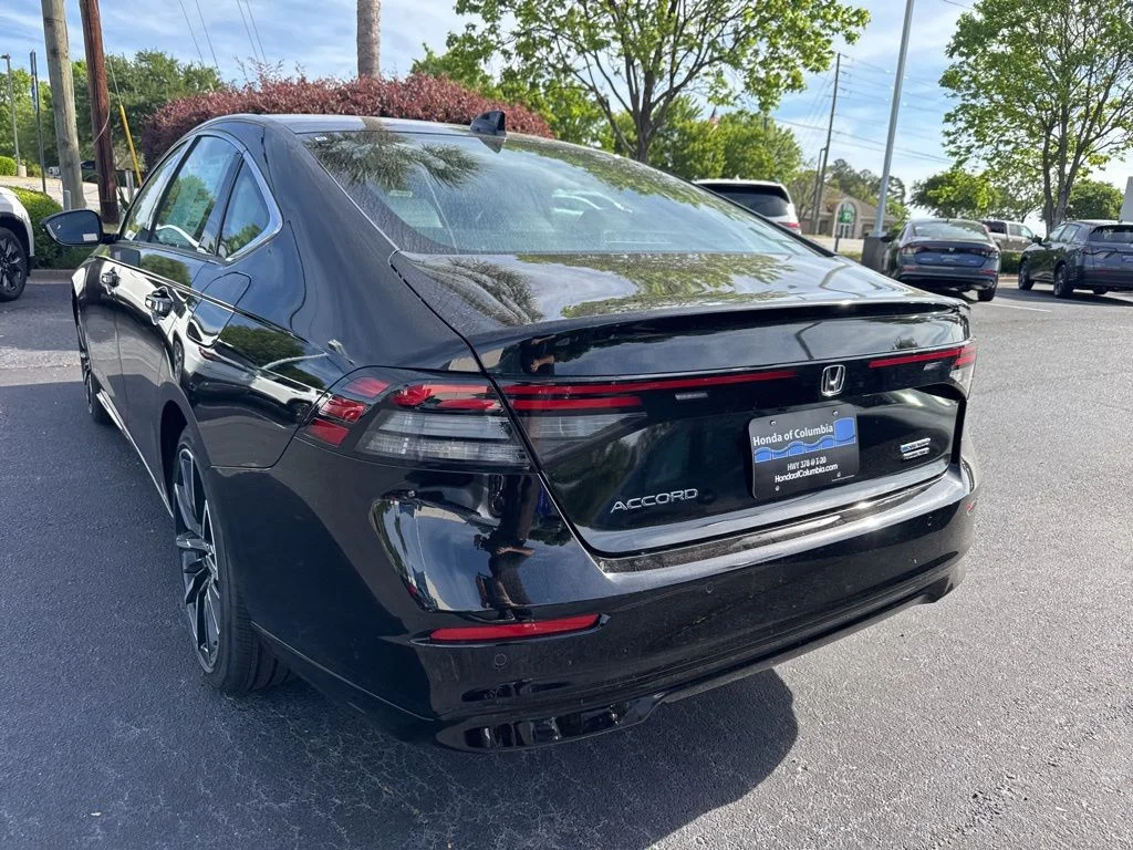 New 2026 Crystal Black Pearl Honda Touring image 5