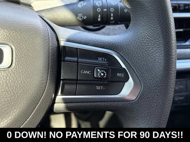 Used 2023 Diamond Black Cry Jeep Sport image 21