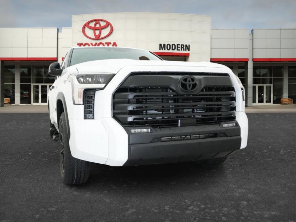 New 2026 Ice Cap Toyota SR5 image 19
