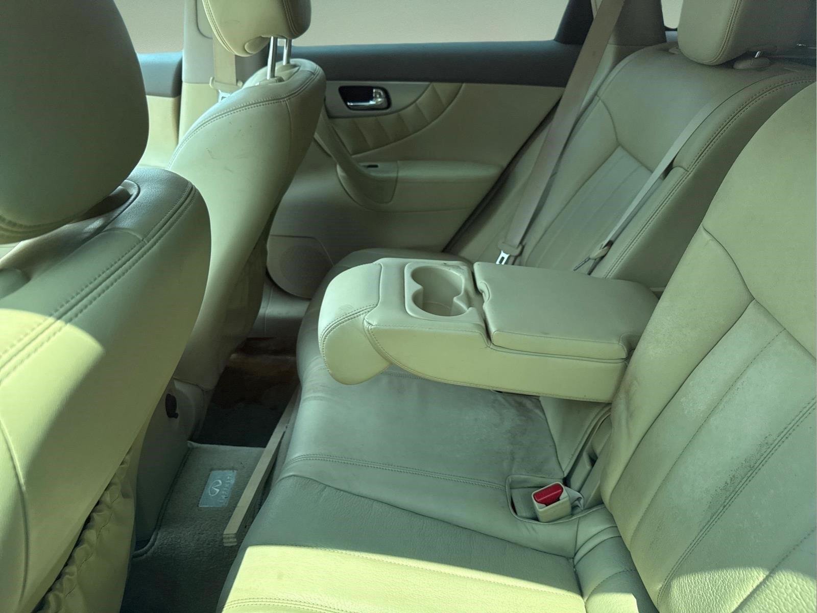 Used 2013 Moonlight White INFINITI  image 6