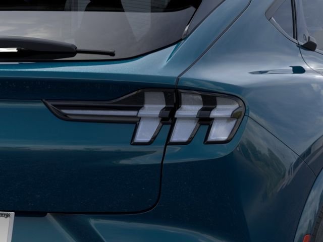 New 2026 Adriatic Blue Metallic Ford Premium image 21