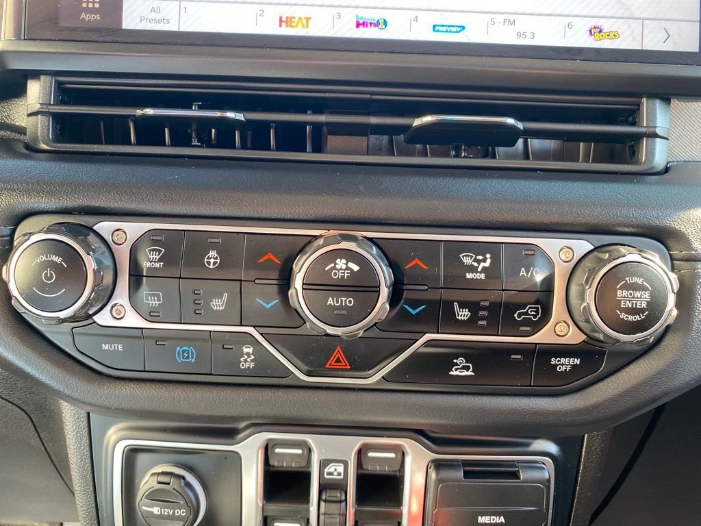 2024 Jeep Wrangler 4xe Sahara 4XE - Photo 32