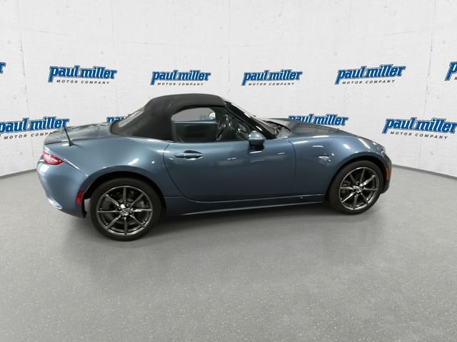Used 2016 Blue Mazda Grand Touring image 12