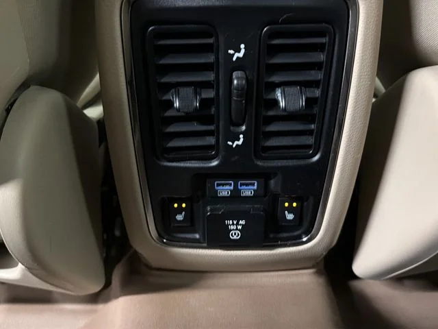 Used 2017 Black Jeep Overland image 29