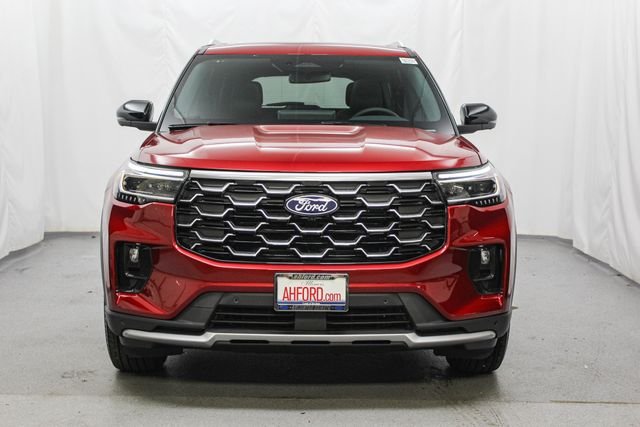 New 2027 Ruby Red Metallic Tinted Clearcoat Ford Platinum™ image 3