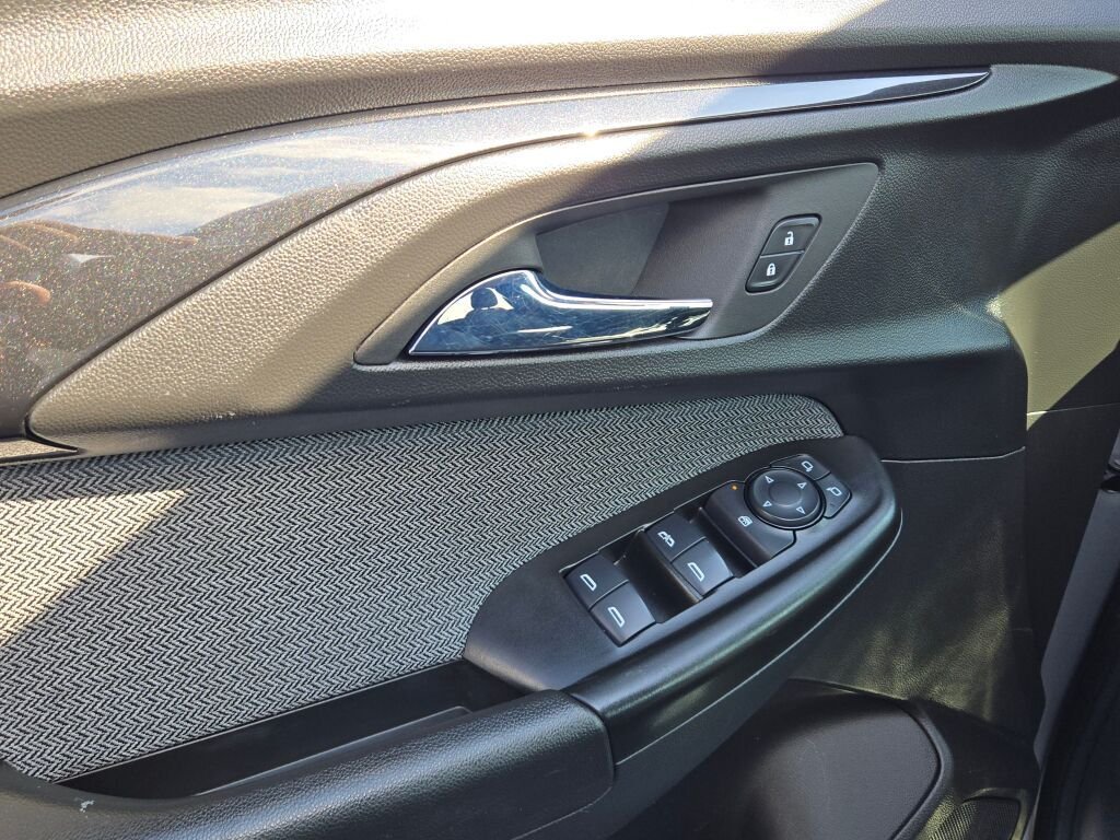 Used 2023 Gray Chevrolet LT image 19