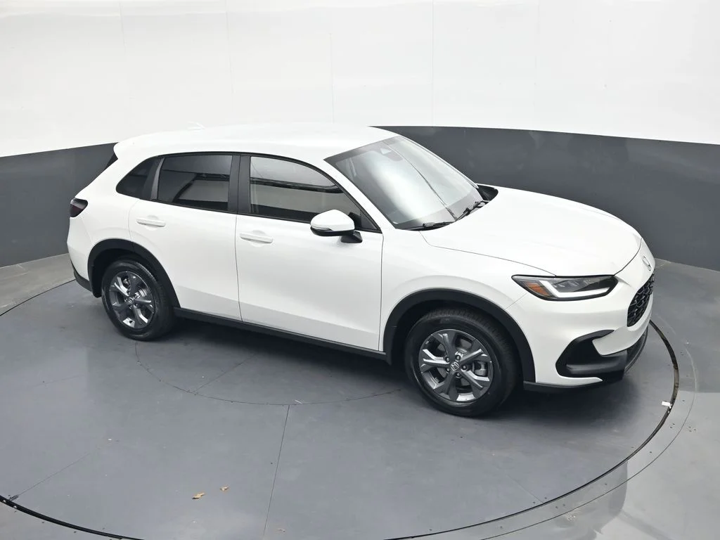 New 2026 Platinum White Pearl Honda LX image 16