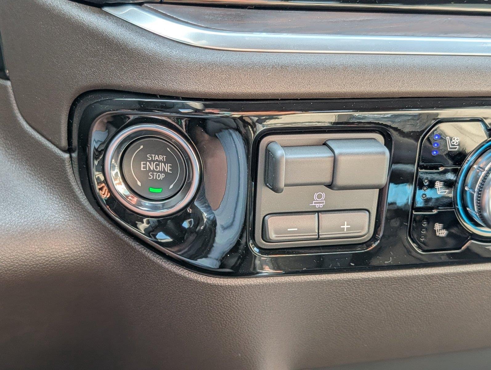 New 2026 Sterling Metallic GMC SLT image 22