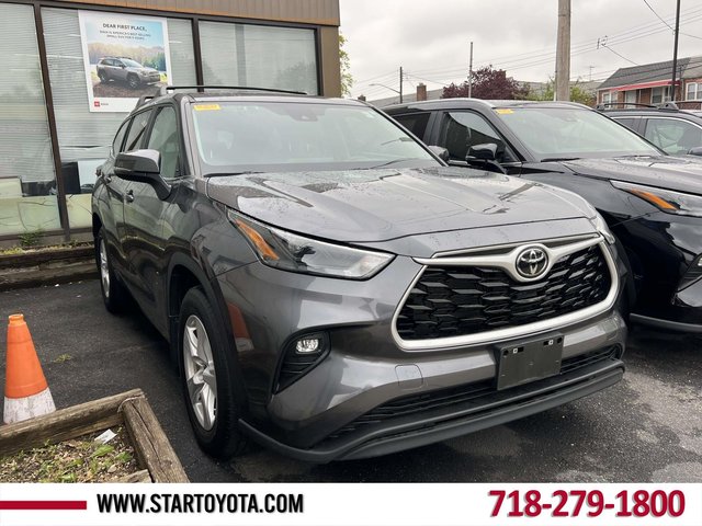 2023 Toyota Highlander LE AWD (Natl)
