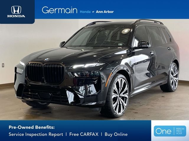 2023 BMW X7 xDrive40i's photo