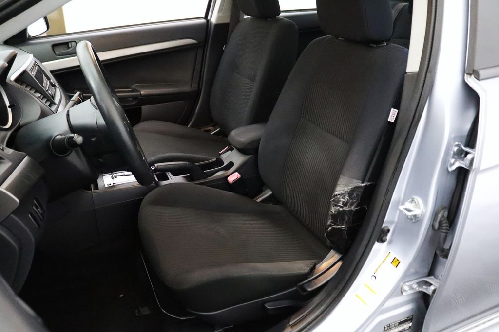 Used 2014 Silver Mitsubishi ES image 10