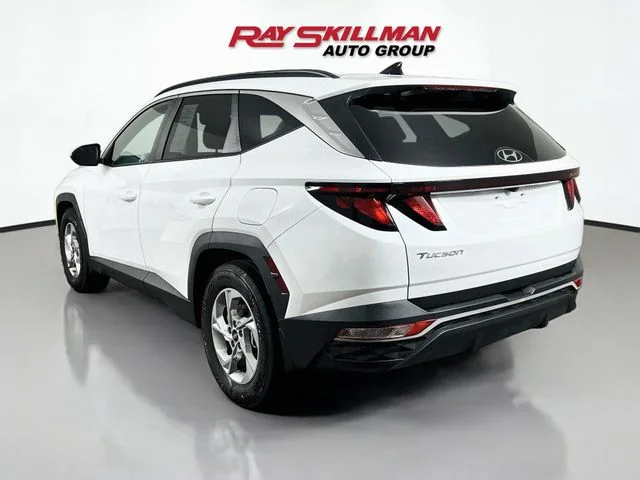 Used 2024 White Hyundai SEL image 5
