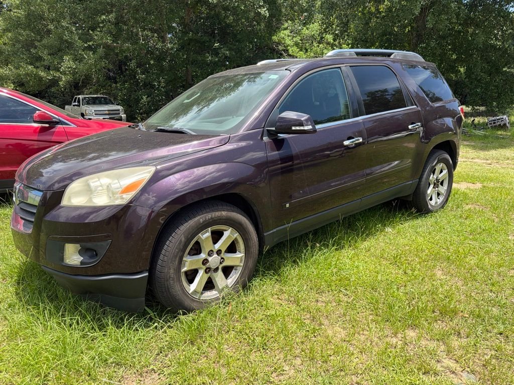 Used 2008 Red Saturn XR image 1
