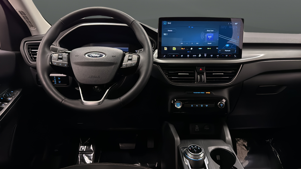 Used 2024 Agate Black Metallic Ford Active image 11