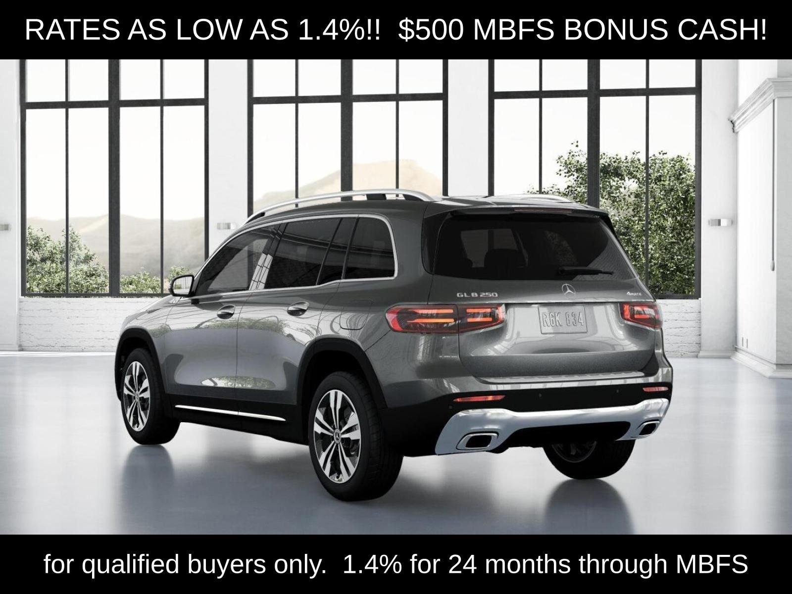 Used 2026 Mountain Grey Metallic Mercedes-Benz GLB 250 image 30