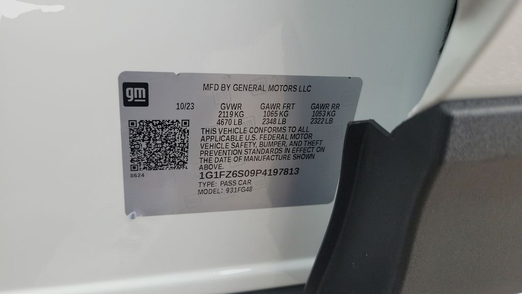 Used 2023 White Chevrolet Premier image 29
