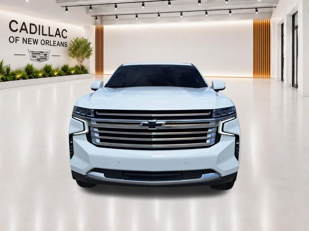 Used 2021 White Chevrolet High Country image 9