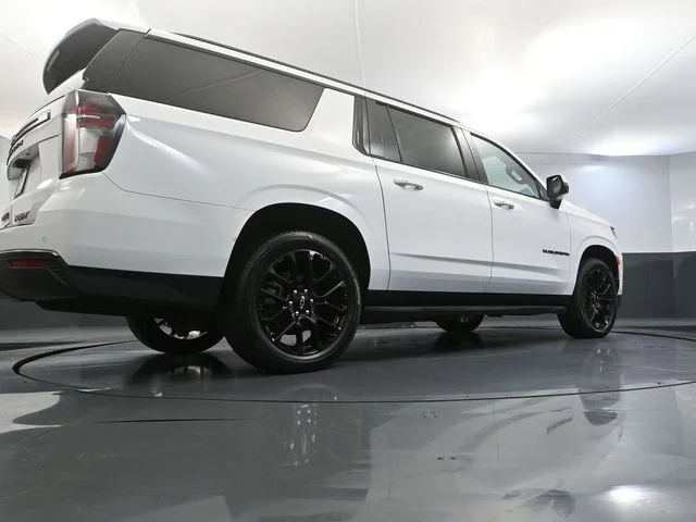 Used 2022 White Chevrolet RST image 65