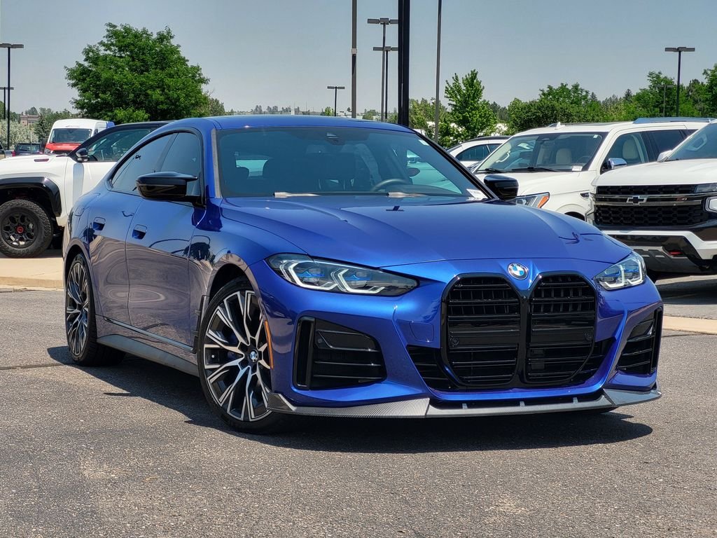 Used 2022 Blue BMW M440i xDrive image 2