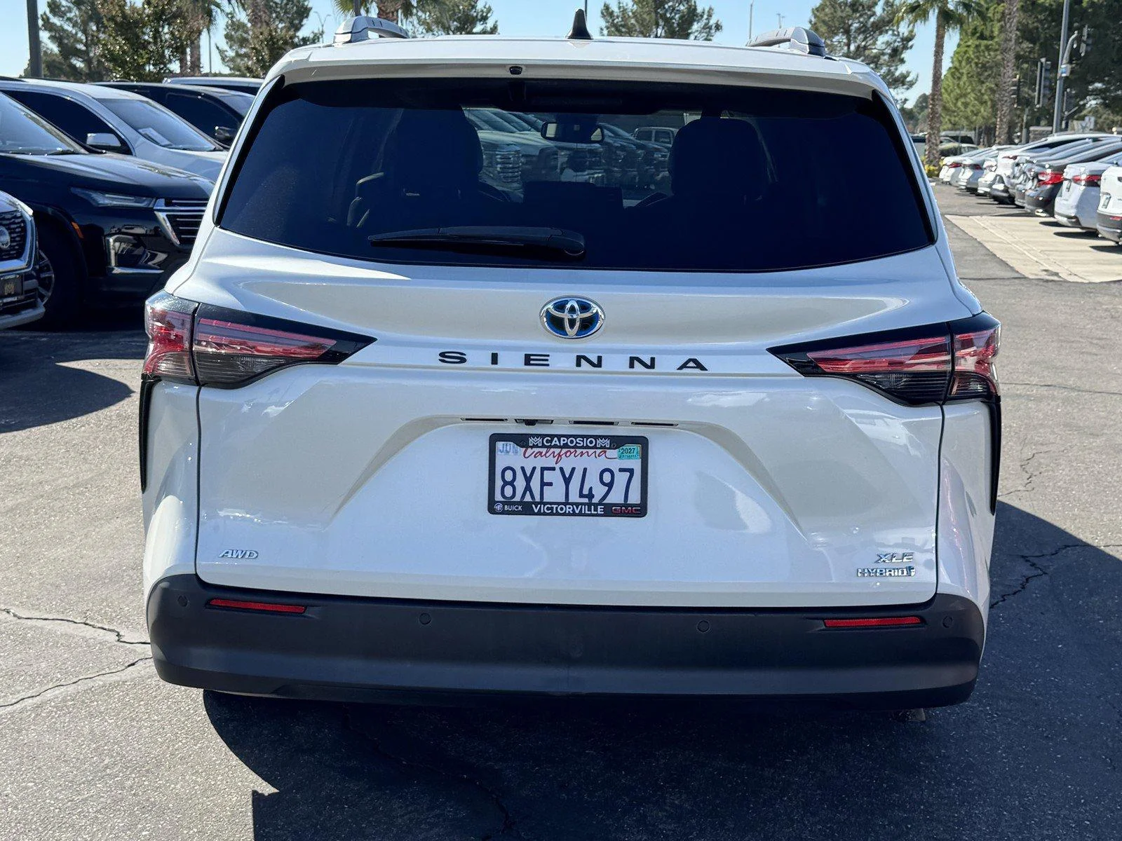 Used 2021 Blizzard Pearl Toyota XLE image 5