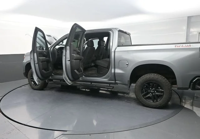 Used 2025 Gray Chevrolet Custom Trail Boss image 43