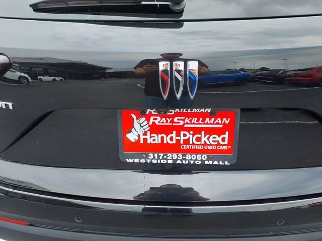 Used 2025 Black Buick Preferred image 27