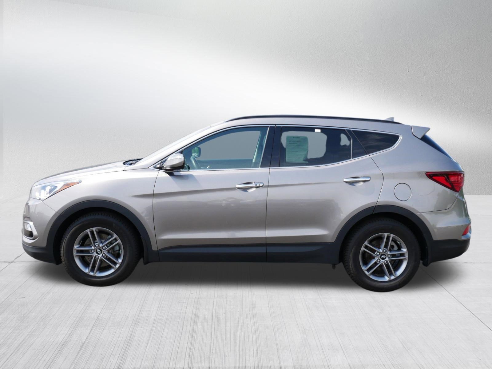 Used 2017 Mineral Gray Hyundai 2.4L image 4