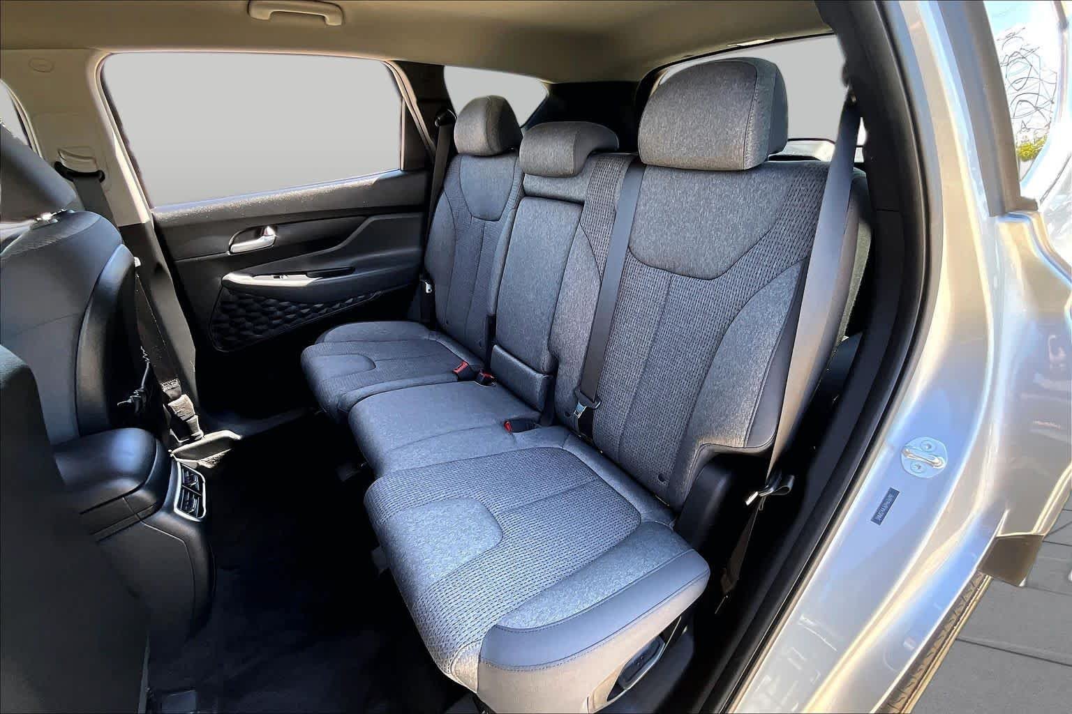 Used 2023 Shimmering Silver Hyundai SEL image 21