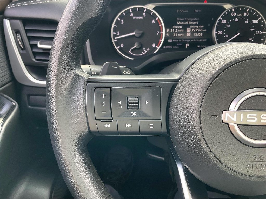 Used 2023 Glacier White Nissan S image 21