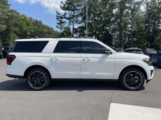 Certified Used 2022 Star White Ford Limited image 3