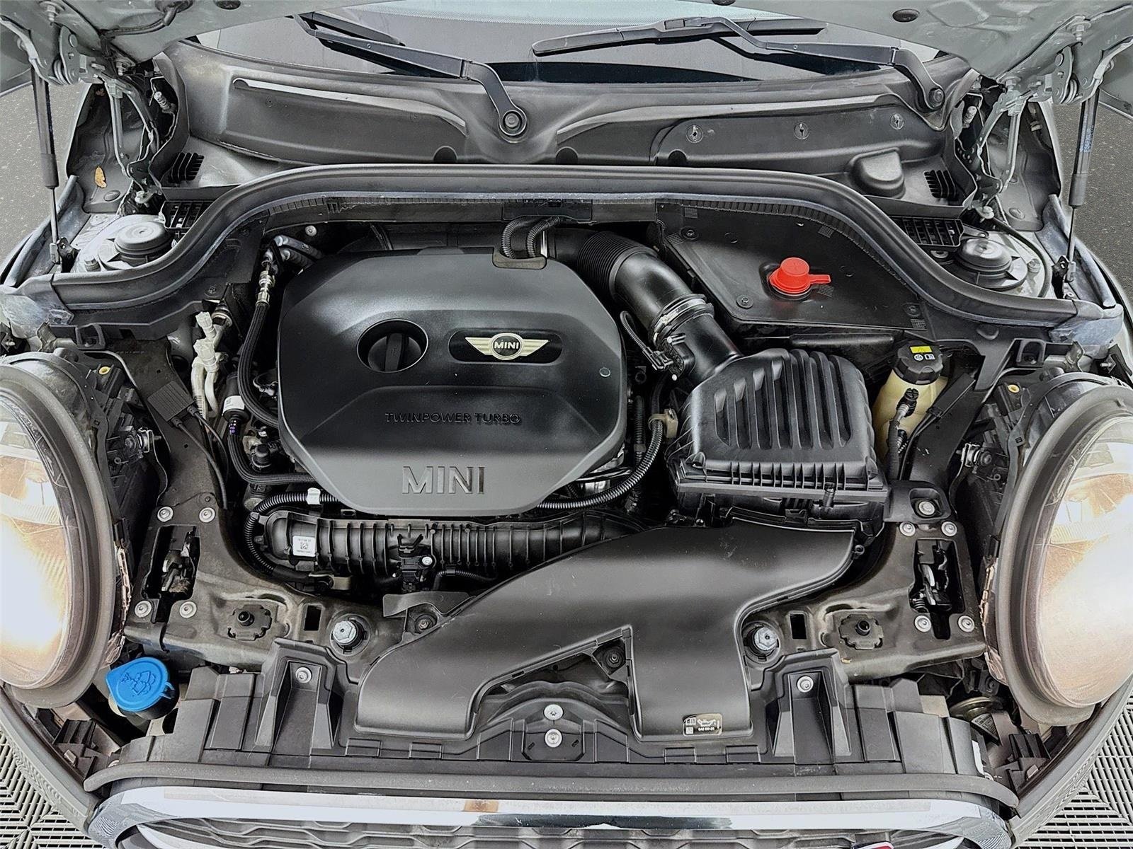 Used 2019 Gray Metallic MINI Classic image 27