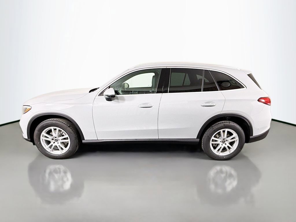New 2026 MANUFAKTUR Alpine Grey Mercedes-Benz GLC 300 image 37