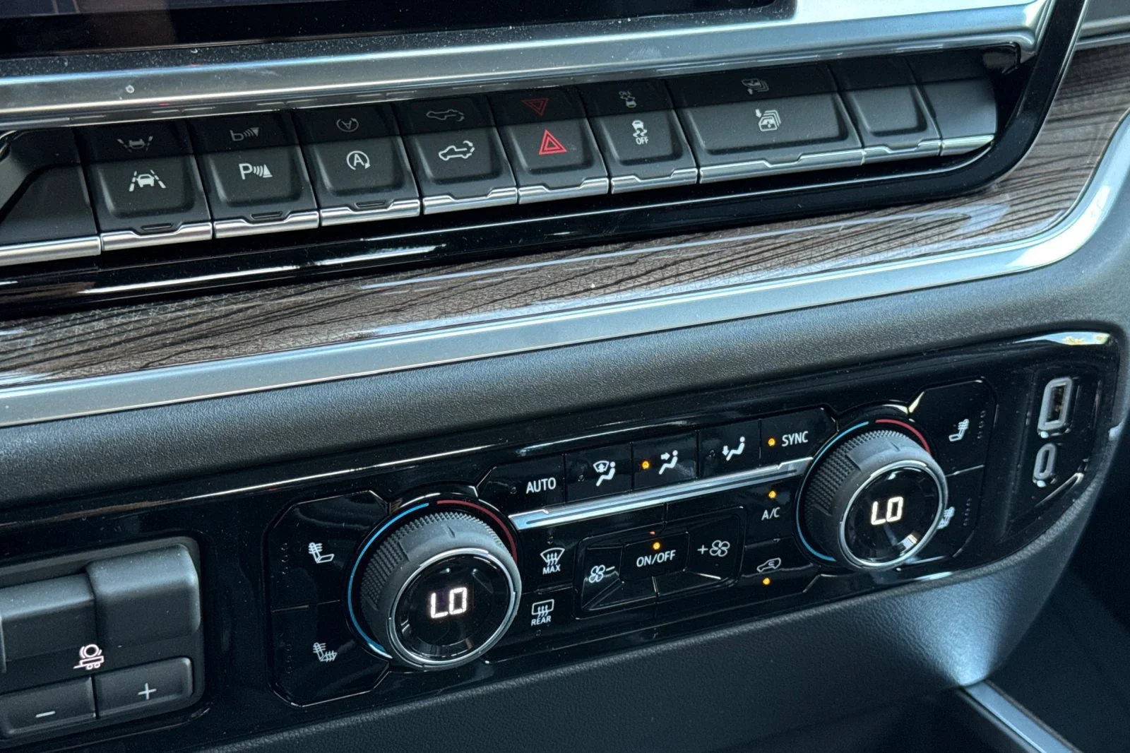2026 Chevrolet Silverado 1500 LT - Photo 19