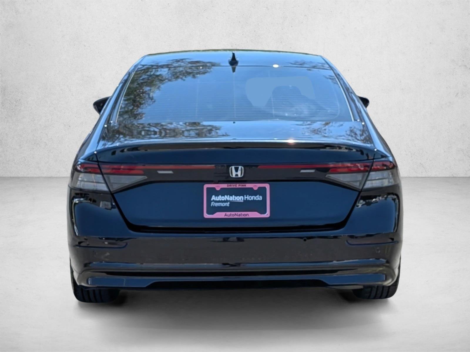 Used 2024 Black Honda EX-L image 7