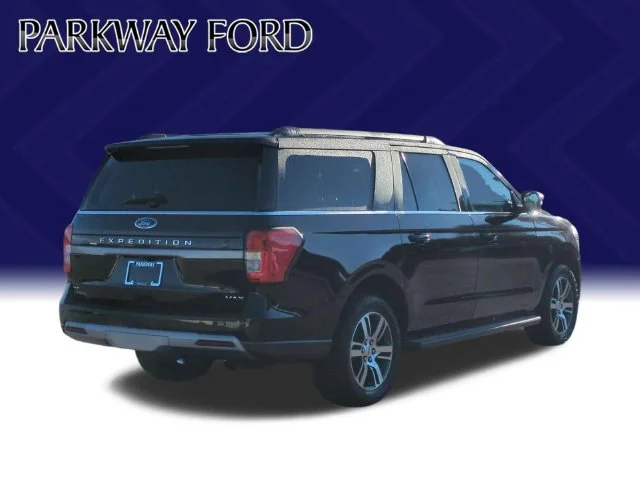Used 2024 Black Ford XLT image 5