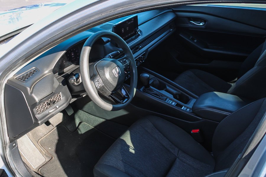 Used 2024 Silver Honda LX image 18