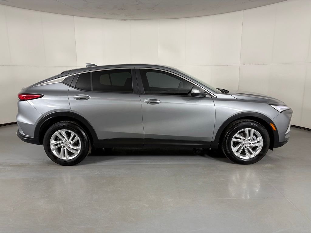Used 2025 Gray Buick Preferred image 11
