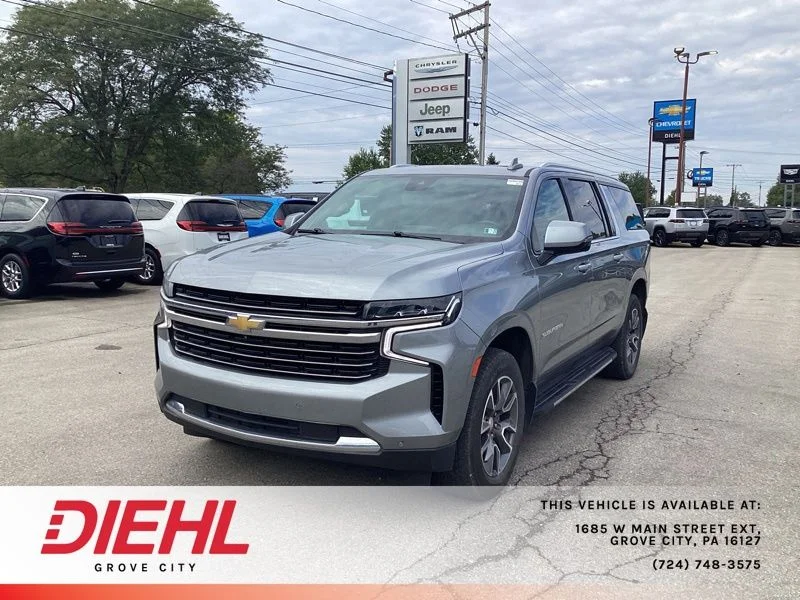 Used 2024 Gray Chevrolet LT image 3